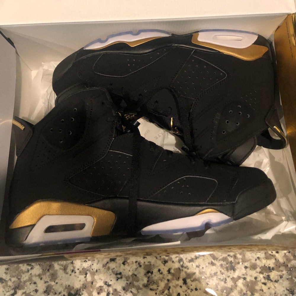 Air Jordan 6 Retro size 11